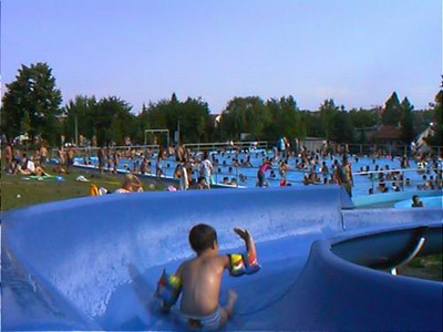 csuzda1.jpg (41931 bytes)